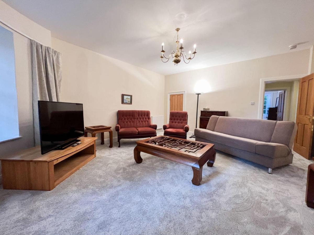 Spacious Flat Sleeps 8 Near Princes Street EDI Exterior foto