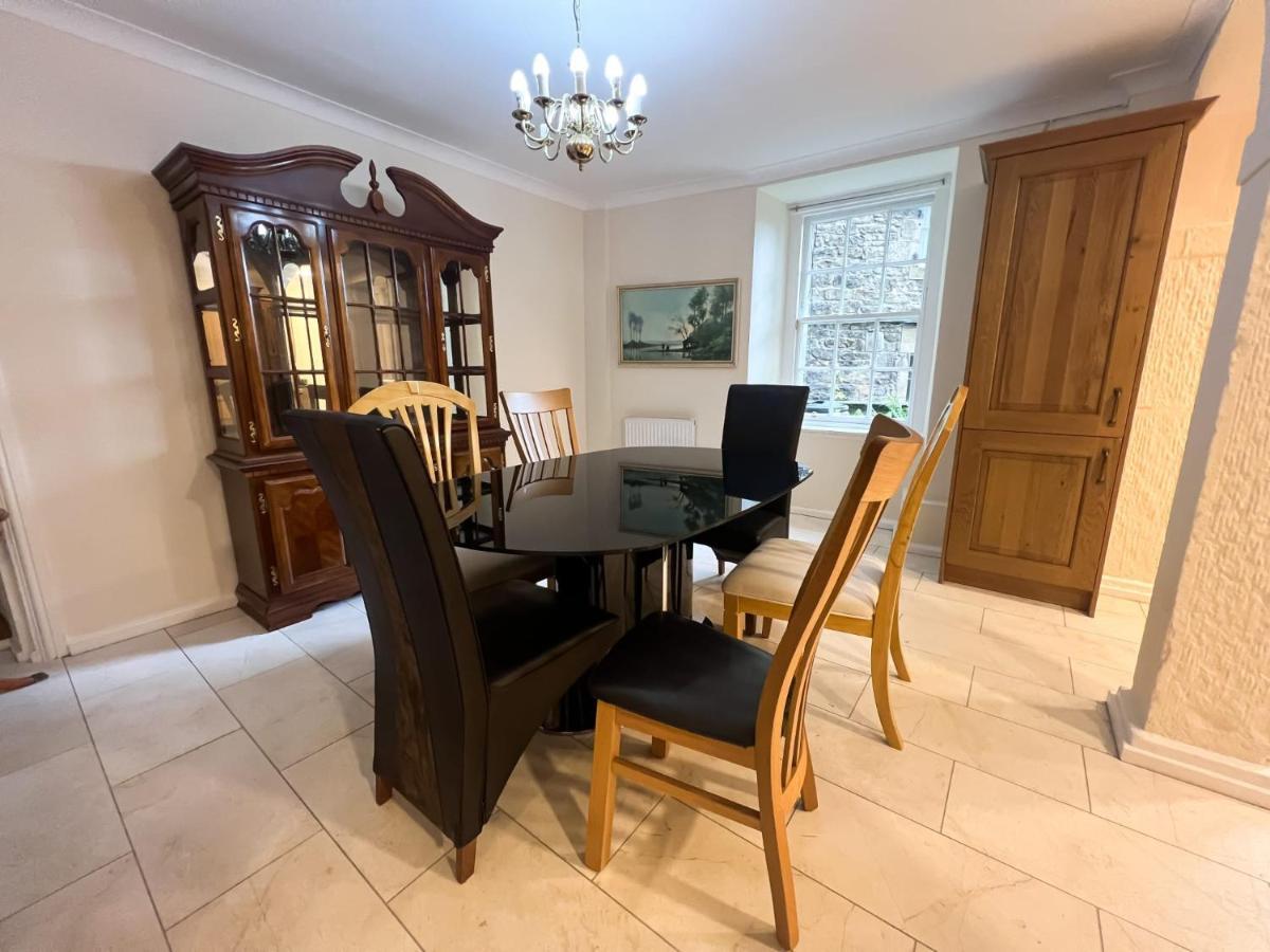 Spacious Flat Sleeps 8 Near Princes Street EDI Exterior foto